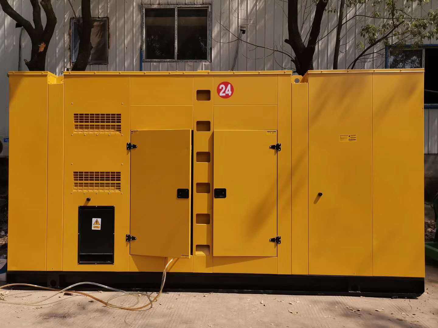 德城租赁发电机-国产柴油发电机油耗的奥秘