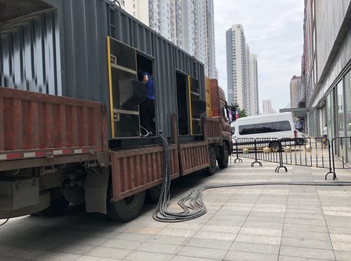 德城柴油发电机空气滤清器在不同季节的更换周期是否有差异？